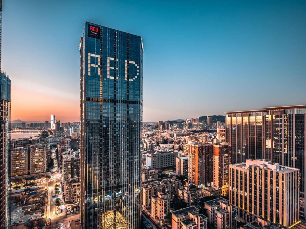 Radisson Red Hotel Zhuhai Gongbei Port Dış mekan fotoğraf