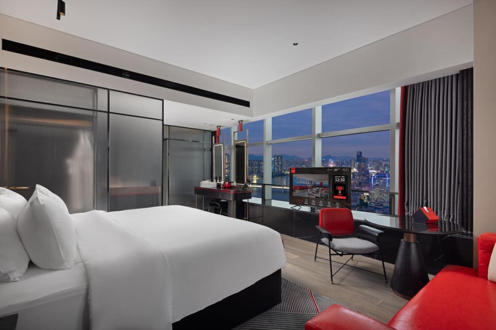 Radisson Red Hotel Zhuhai Gongbei Port Dış mekan fotoğraf