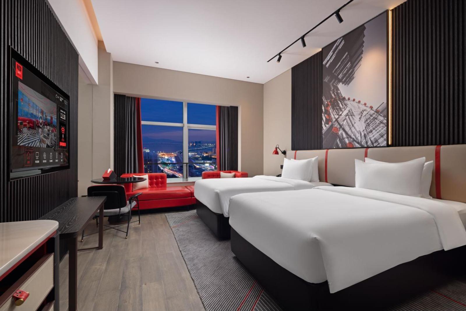 Radisson Red Hotel Zhuhai Gongbei Port Dış mekan fotoğraf